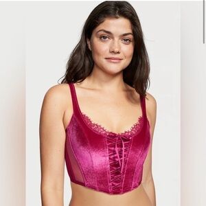 VS DREAM ANGELS
Unlined Lace-Up Velvet Corset Top